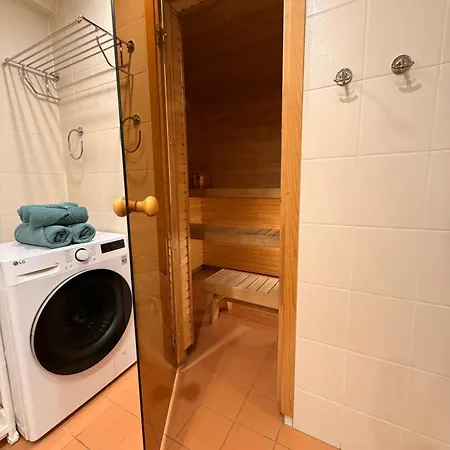Free Sauna & Sunset Views In Center Korter Tallinn